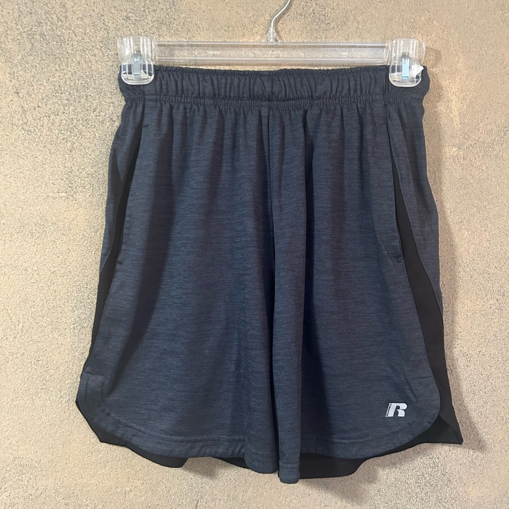 Russell Fresh Force men’s gym shorts sz S (28/30)
